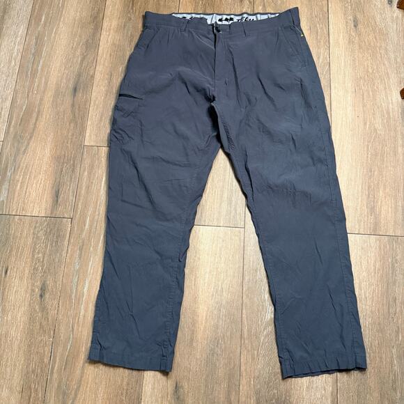 UB Tech Pants Mens 40x32 Gray Classic Fit Straight Leg Stretch Hiking Outdoors - Picture 1 of 7